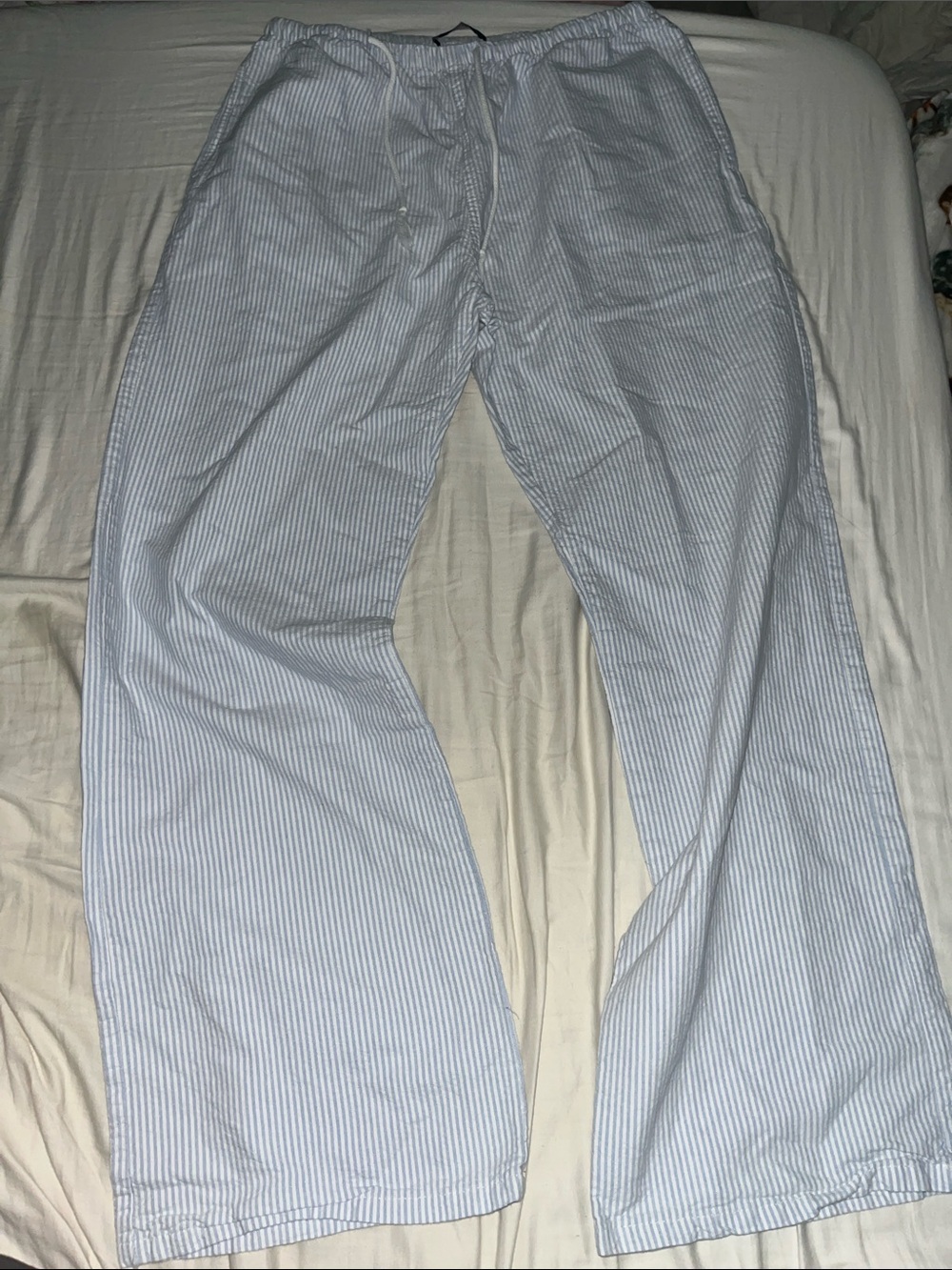 Brandy Melville Striped blue and white pants